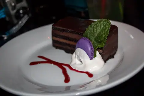 Coffee Lush & Lushlooking Cakes photo 1
